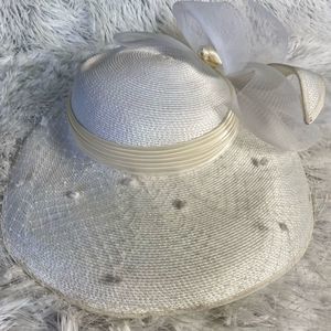 Doris Designed White Netting and Tulle Bow Fancy Hat